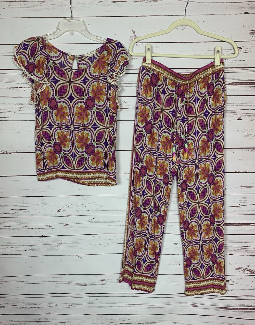 Haute Hippie Women's M Medium Purple Pink Boho Cute Short Sleeve Top & Pants Set